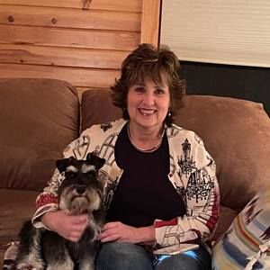 Meet your Posher, Denise